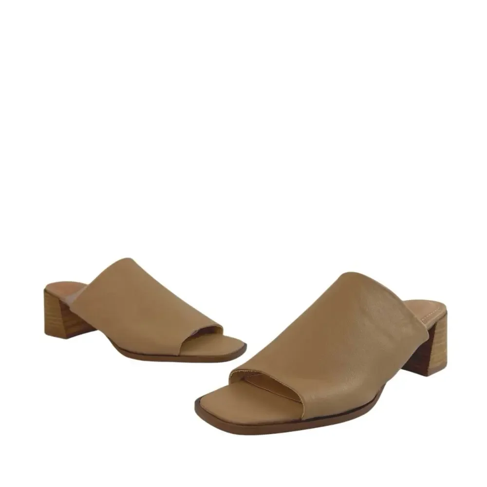 NEW Joie Olympia Tan Beige Block Heel Open Toe Slip On Slide Mule Sandals Sz 10